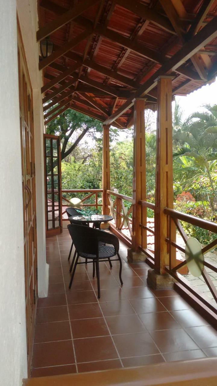 Villa Serena Bangalore Bagian luar foto