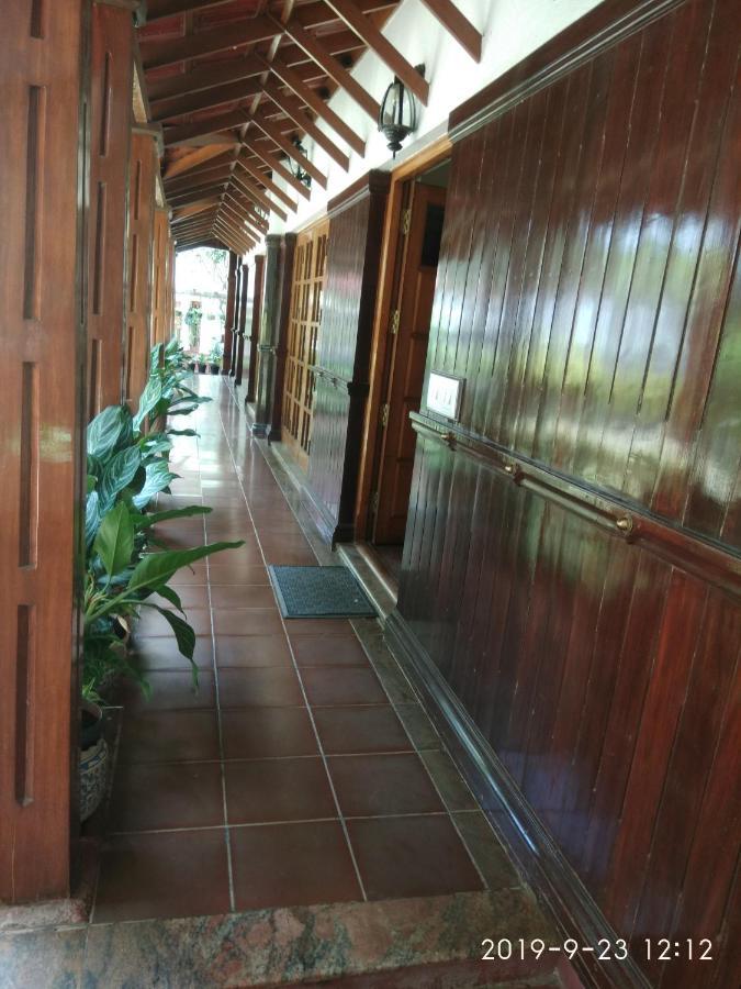 Villa Serena Bangalore Bagian luar foto